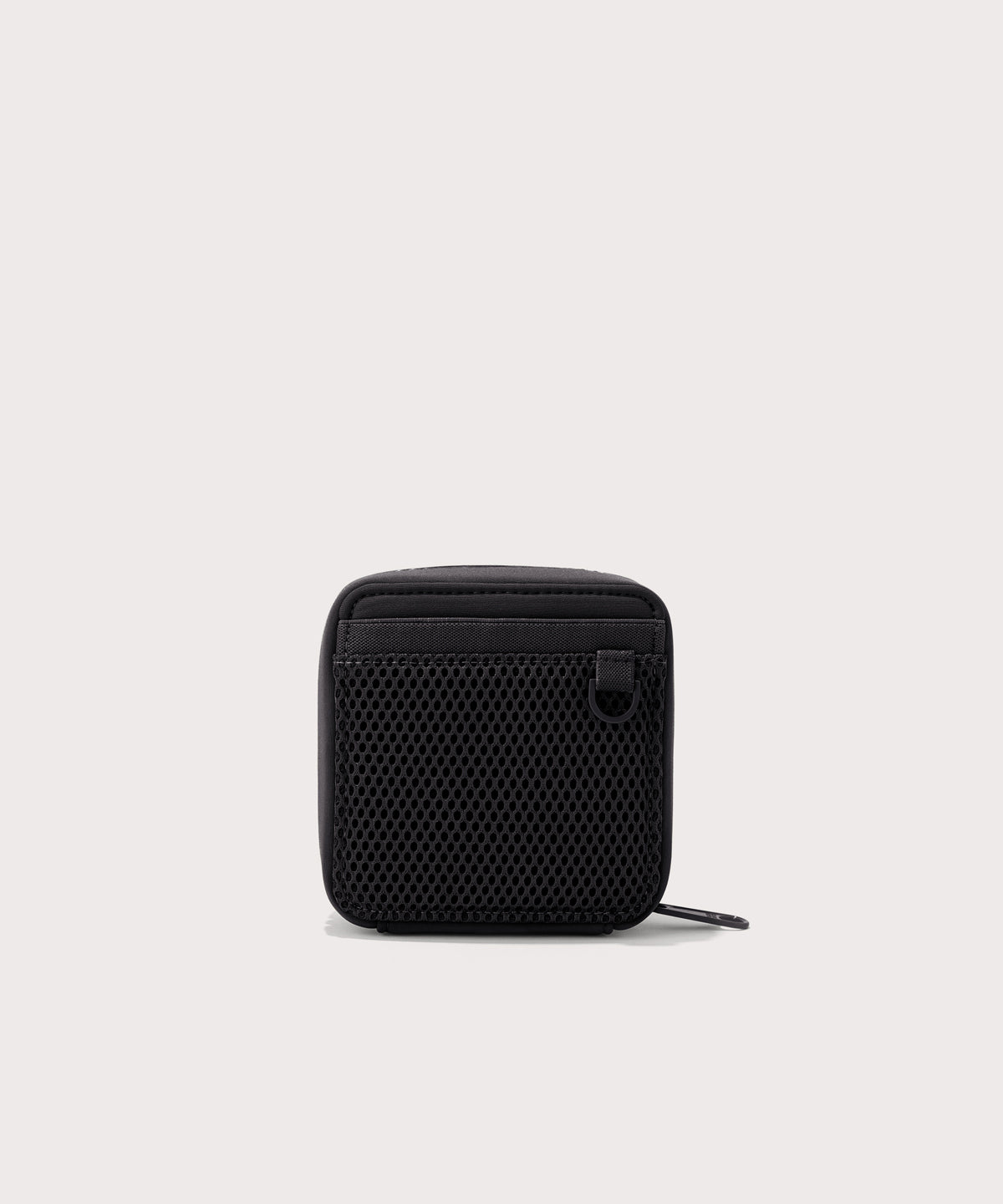 Arlo Tech Organizer in Onyx, Small - Image 5