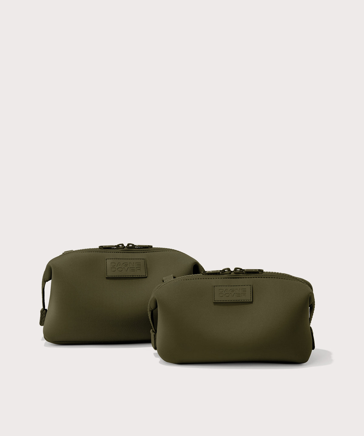 Hunter Toiletry Bag in Dark Moss, Small - Image 3