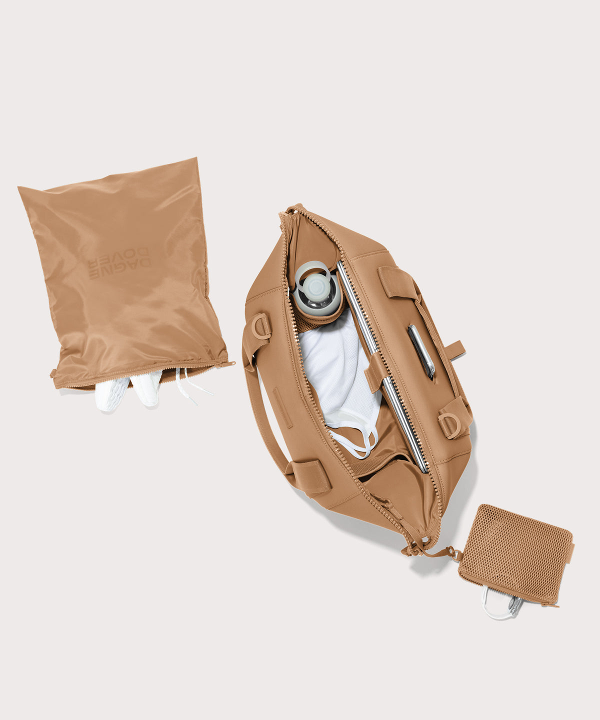 Landon Carryall in Camel, Medium - Image 2