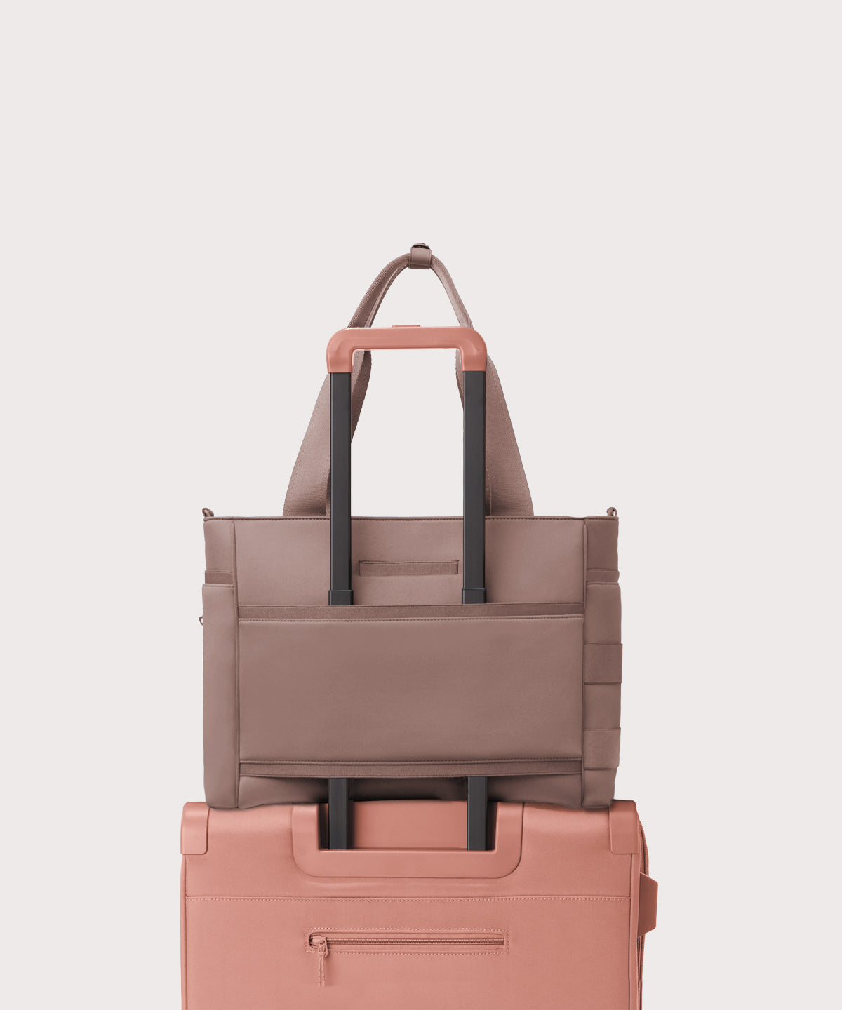 Wade Diaper Tote in Dune - Image 8