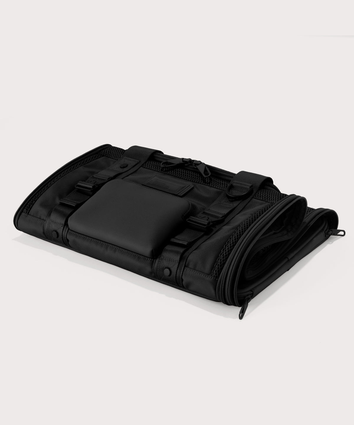 Kyoto Pet Carrier in Onyx, Large - Image 5