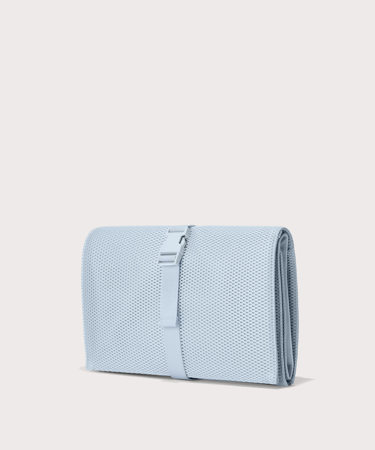 Joey Changing Kit in Daylight - Image 4