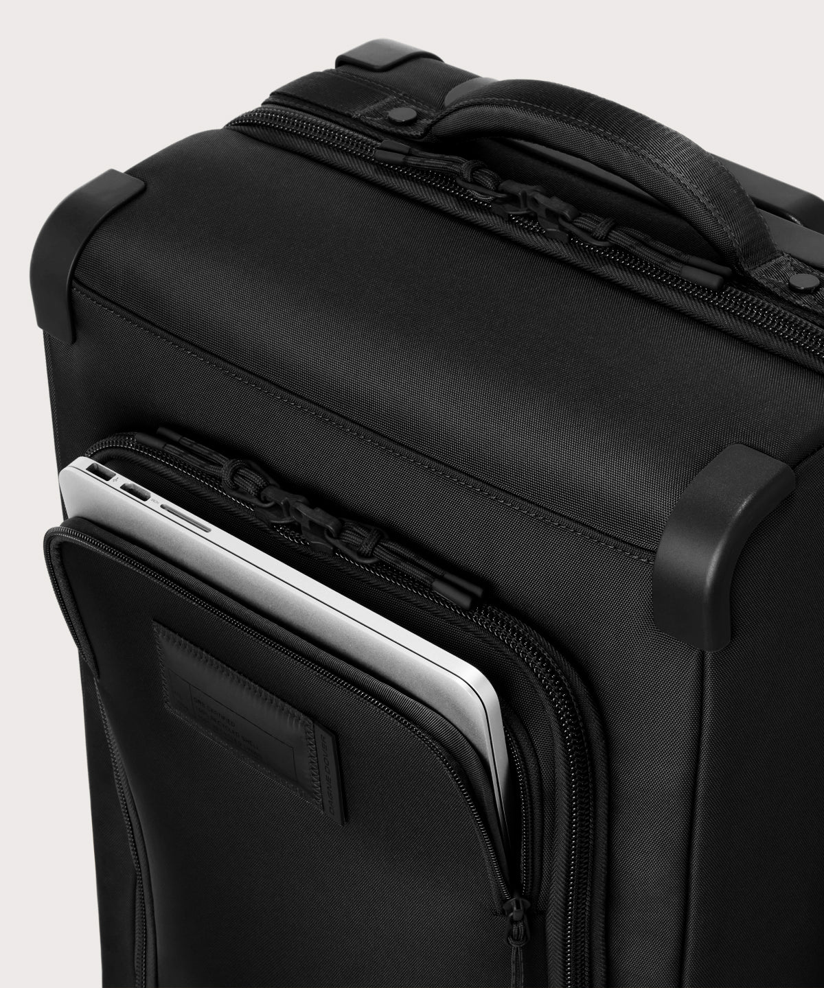 Seattle Carry-On Luggage in Onyx, Larger - 23.5 inch - Image 8