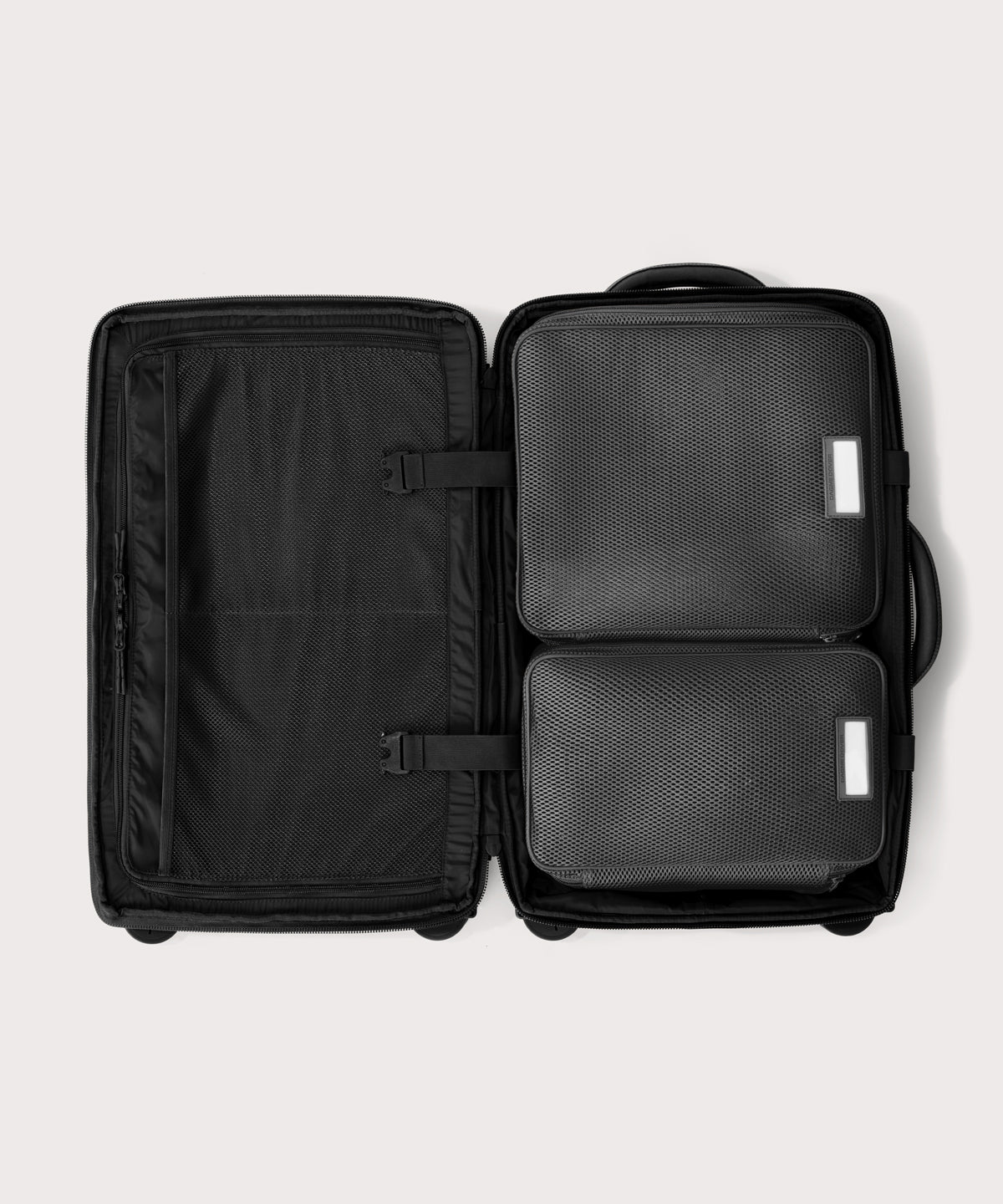 Seattle Carry-On Luggage in Onyx, Larger - 23.5 inch - Image 2