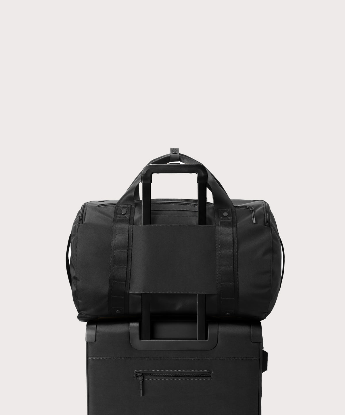 Denver Convertible Duffle in Onyx, Large - Image 8