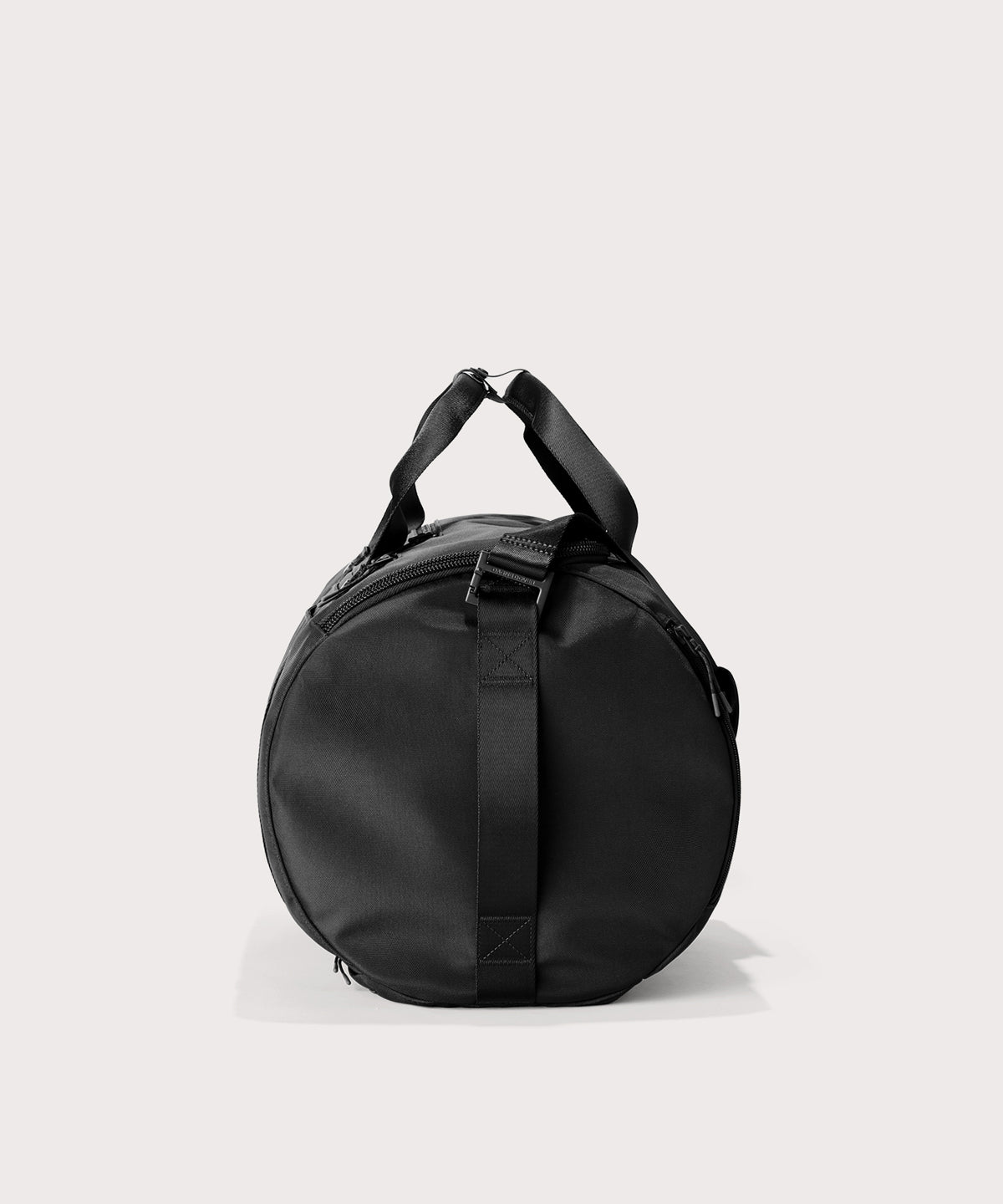 Denver Convertible Duffle in Onyx, Large - Image 7